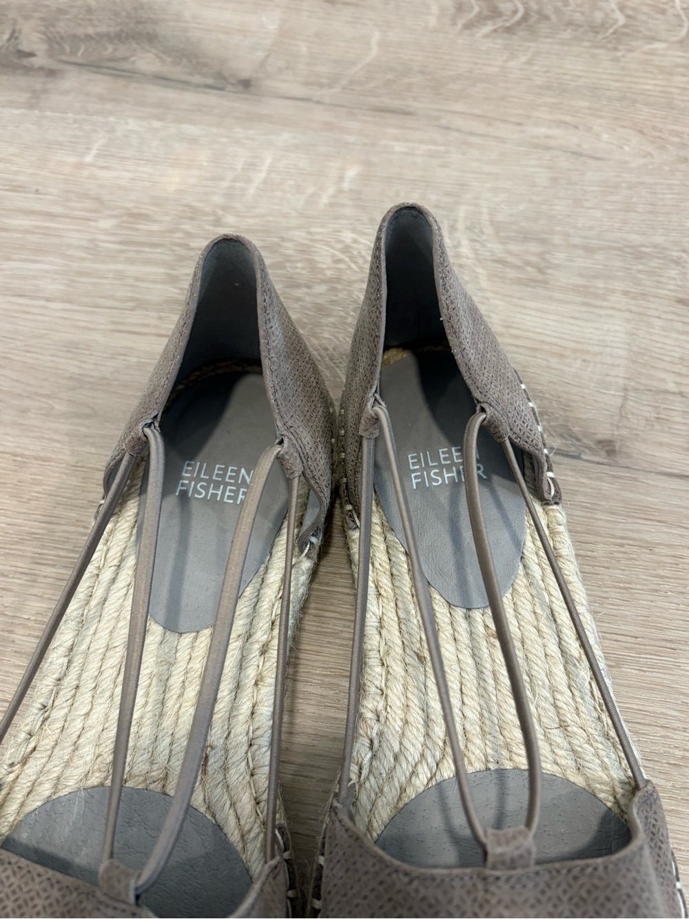 NWOT Eileen Fisher Lee Espadrilles Size 9 - Picture 2 of 7